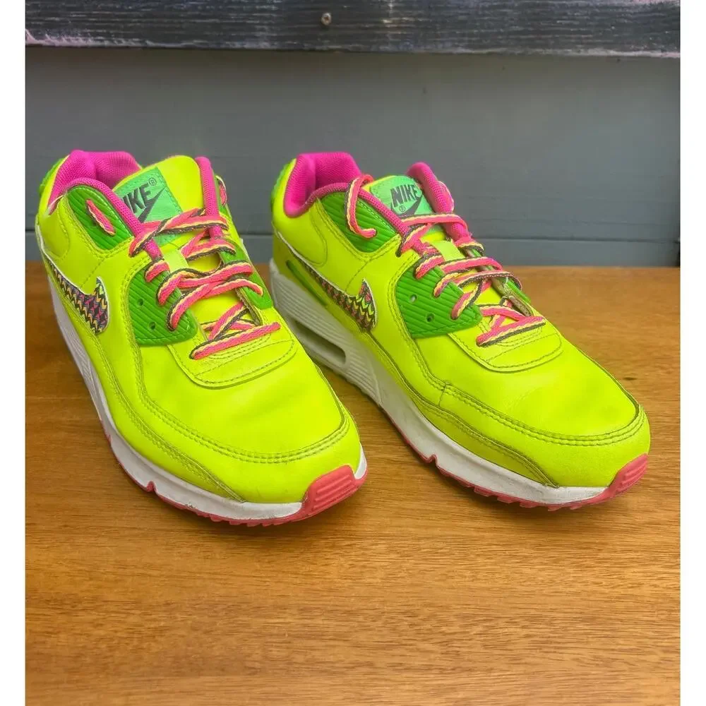 Nike Air Max 90 GS Volt Neon Green Pink Zigzag Swoosh Youth 5.5Y - Picture 4 of 8